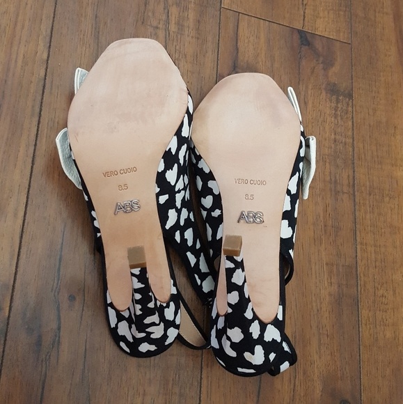 ABS Allen Schwartz - Sophee Heart Bow Slingbacks - Picture 7 of 7